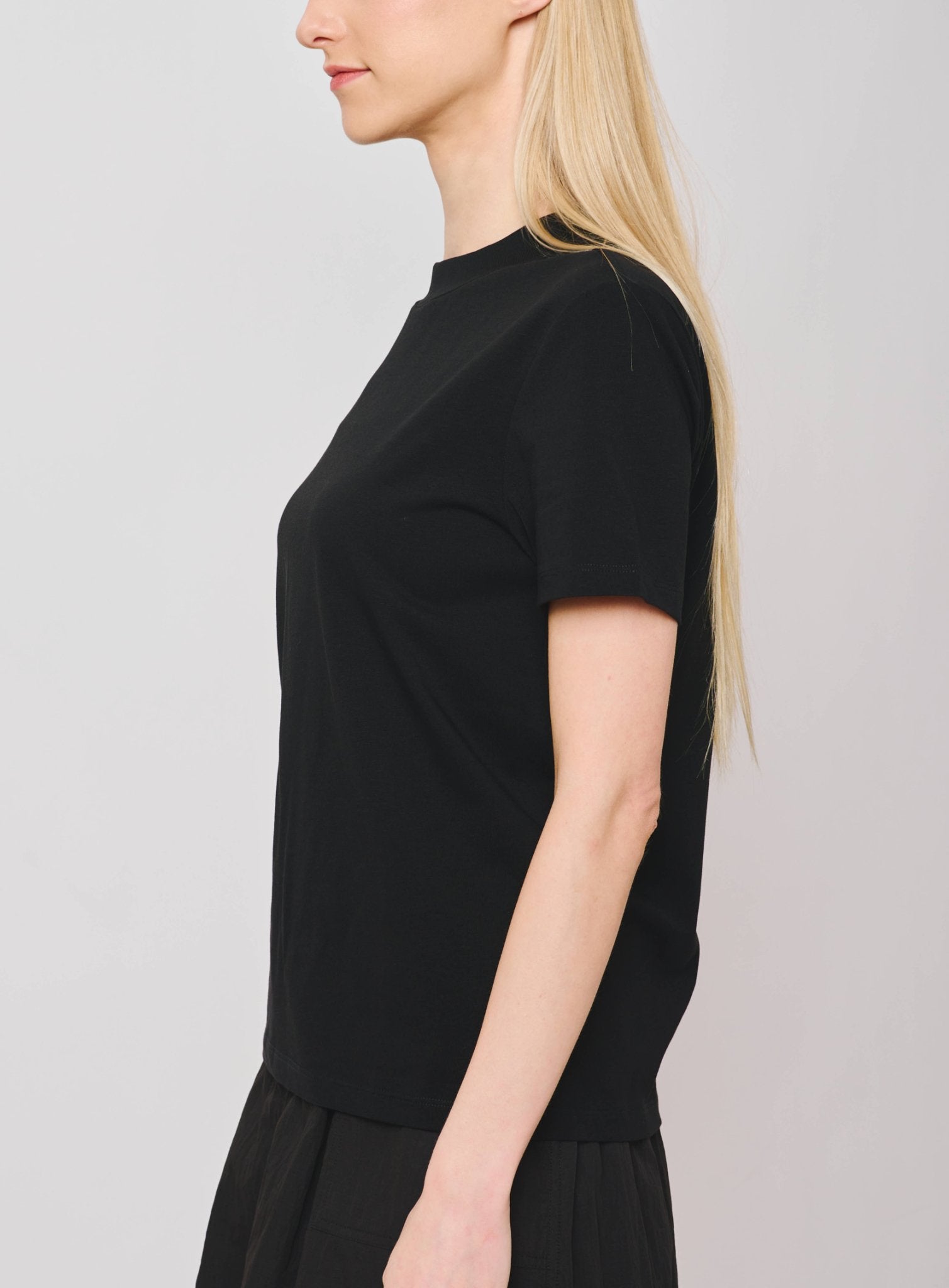 DORIS relaxed cotton tee (Black) - STELLAM