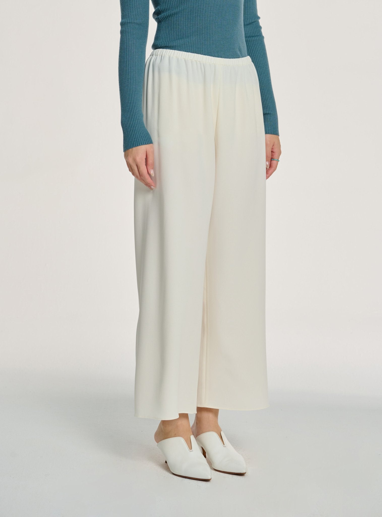 GALA-CROPPED pants (White) - STELLAM