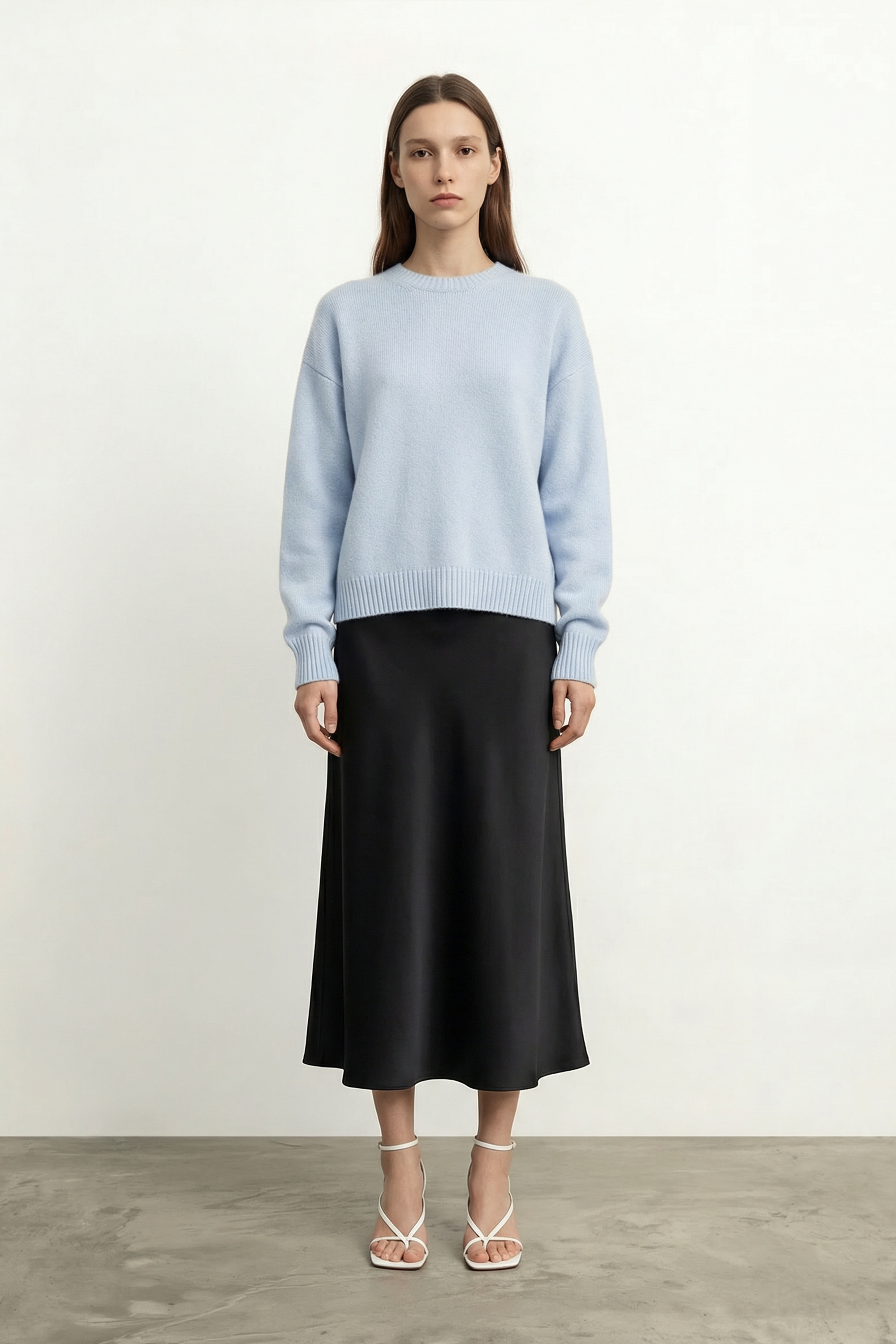 ISA cashmere sweater (Baby Blue)