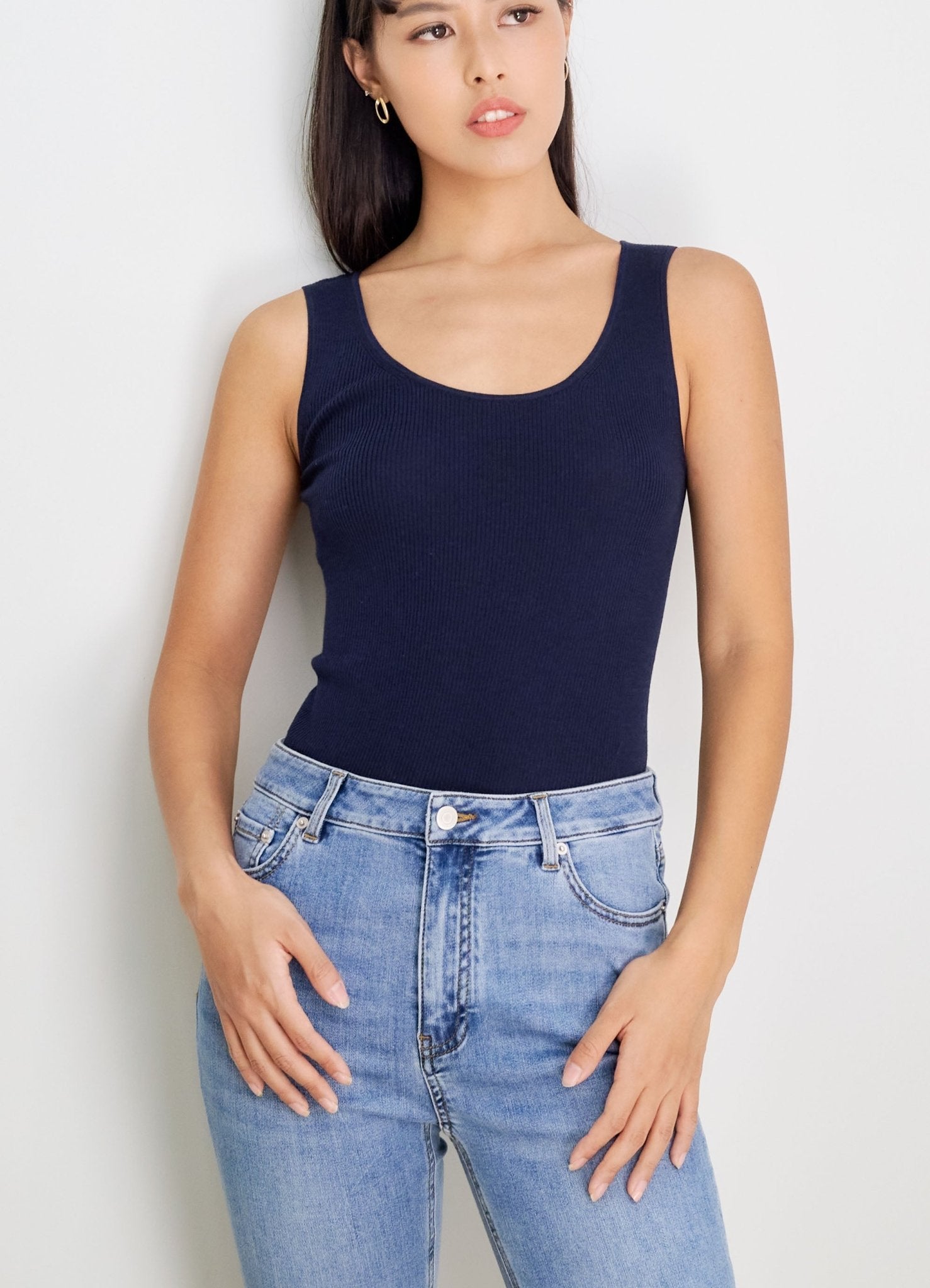 LENYA silk tank top (Navy) - STELLAM