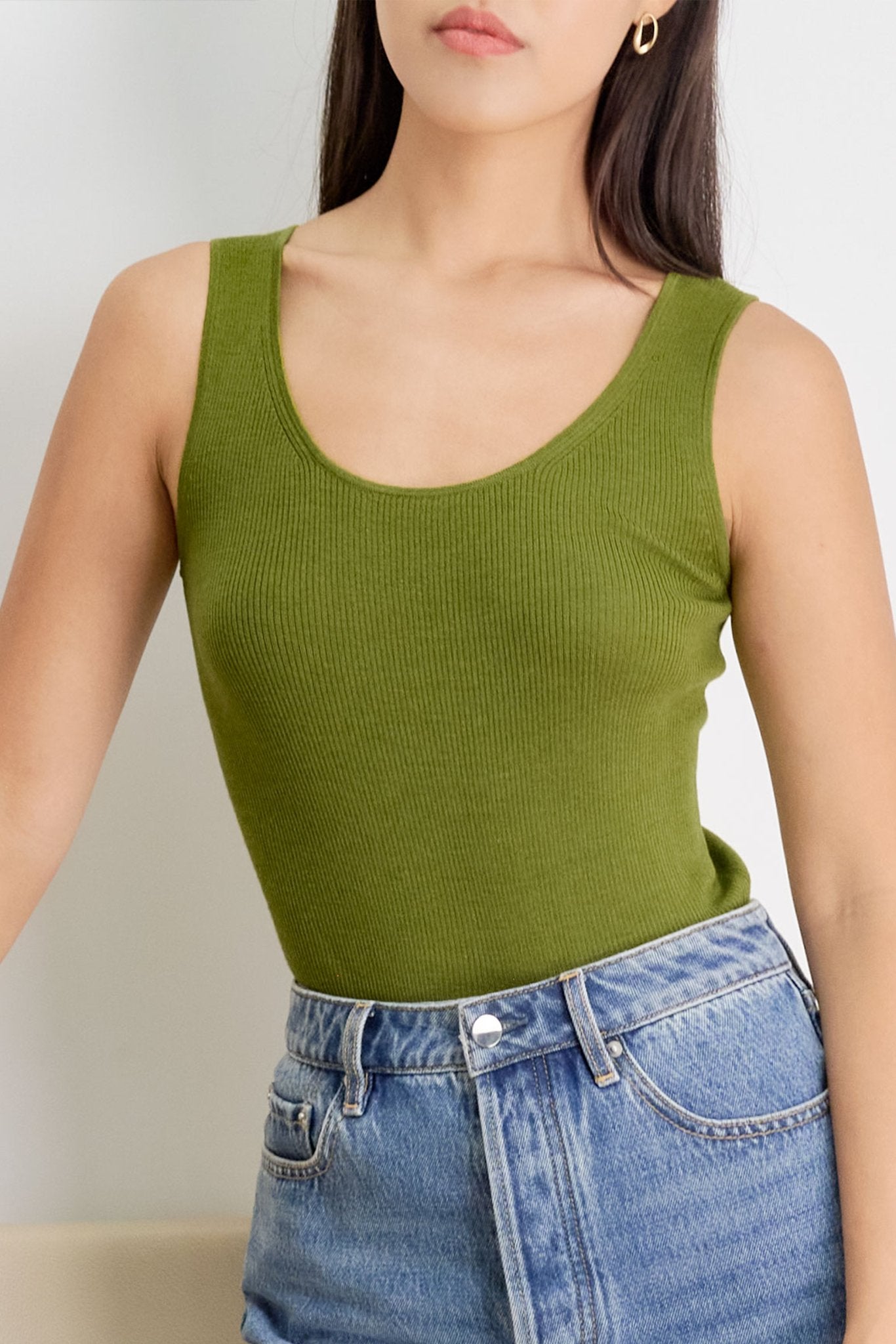 LENYA silk tank top (Olive) - STELLAM