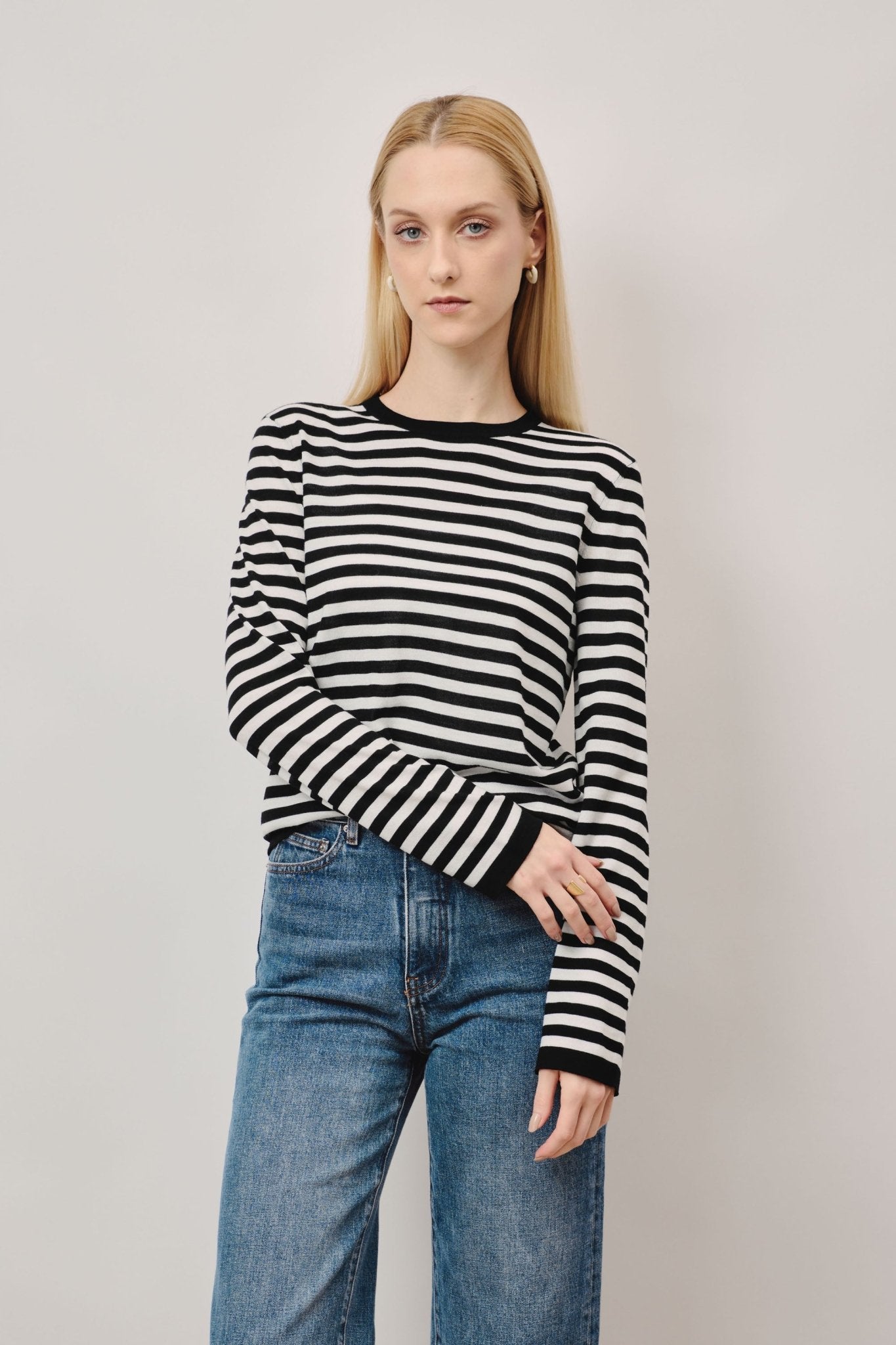 LISA wool top (Black stripe) - STELLAM