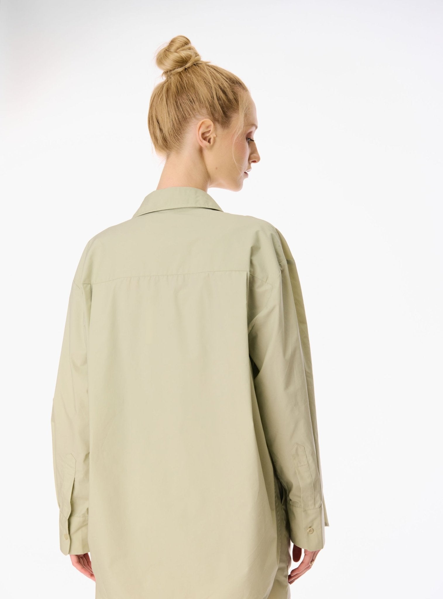 LUI oversized cotton shirt (Sage) - STELLAM