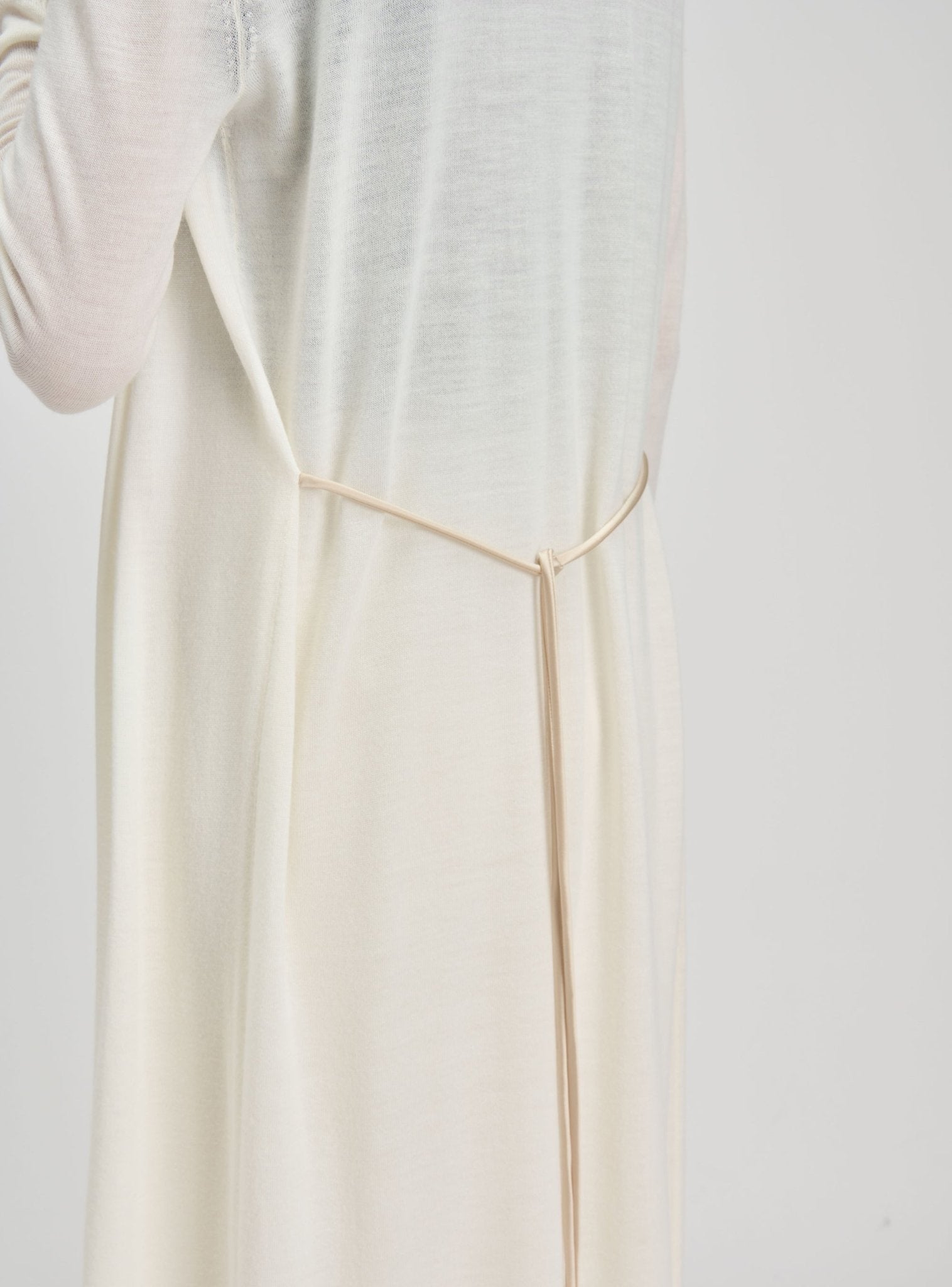 MIC maxi cardigan (White) - STELLAM