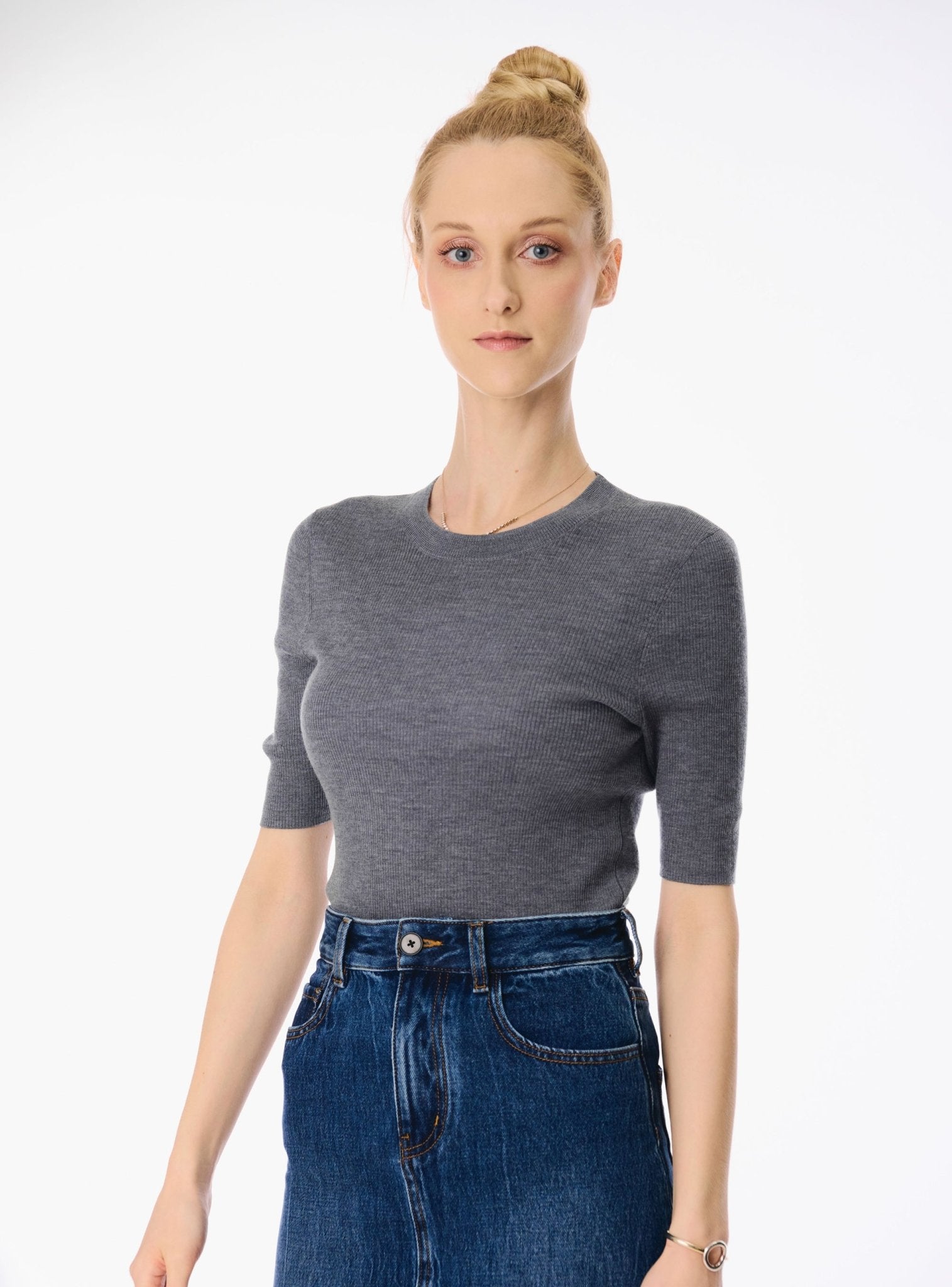 MONA silk-blended top (Grey) - STELLAM