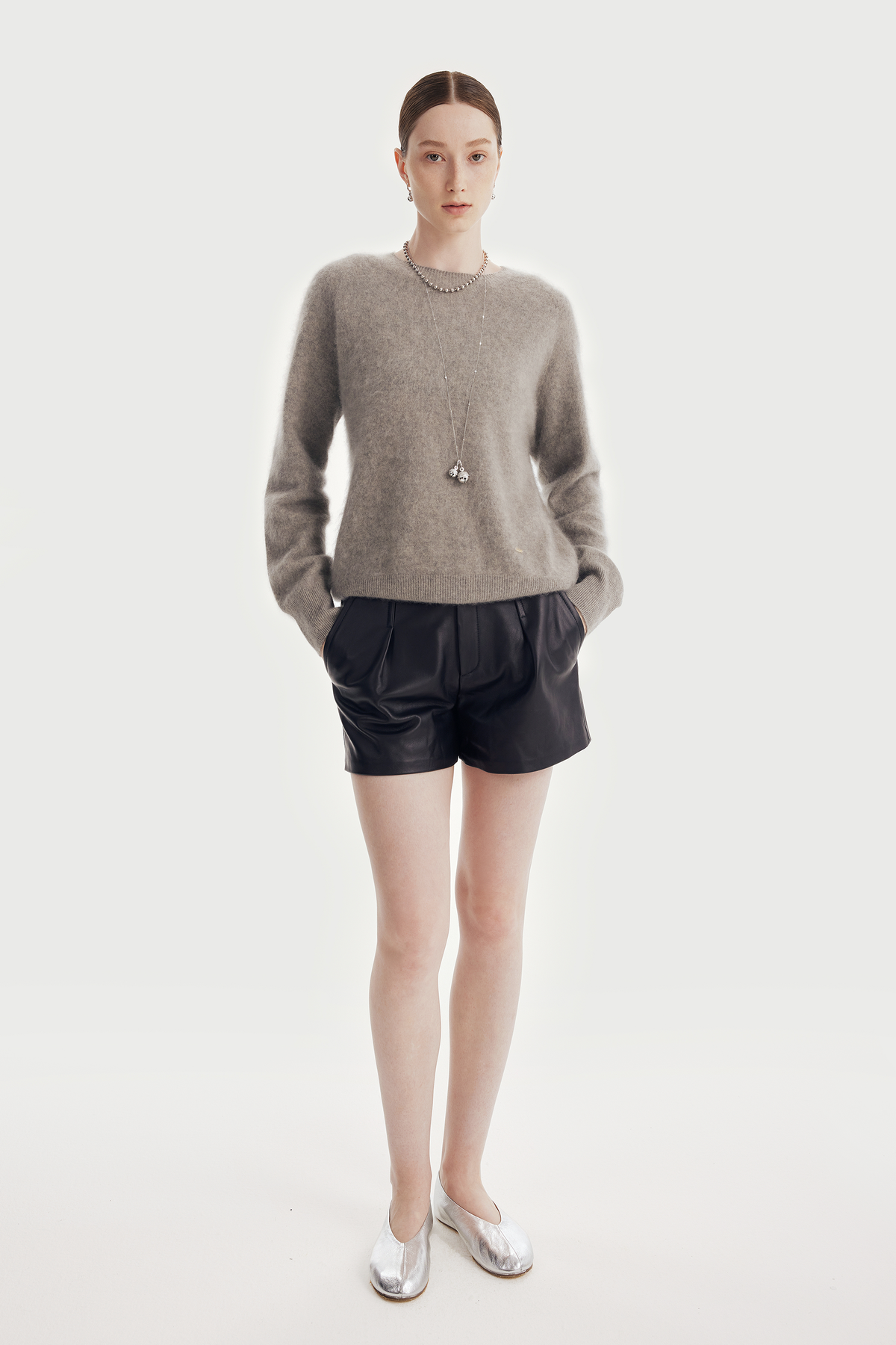 PHOENIX wool seamless pullover (Etoupe)